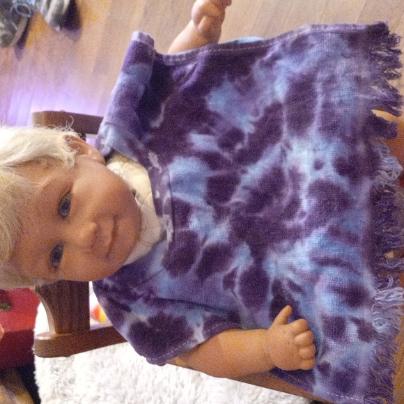 Bib - Picture 2 of 5